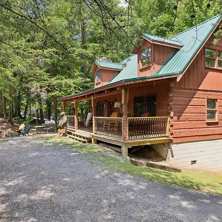 A Charming Cabin, Pool, Firepit, Hot Tub-Jacuzzi Gatlinburg Exterior photo