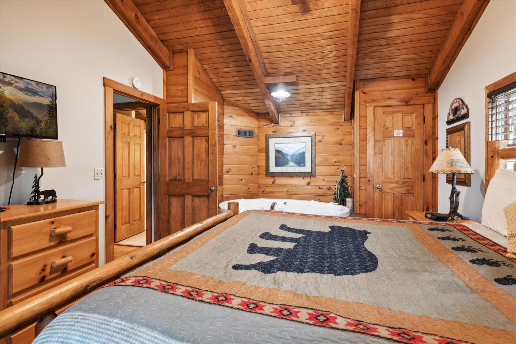 A Charming Cabin, Pool, Firepit, Hot Tub-jacuzzi * Gatlinburg