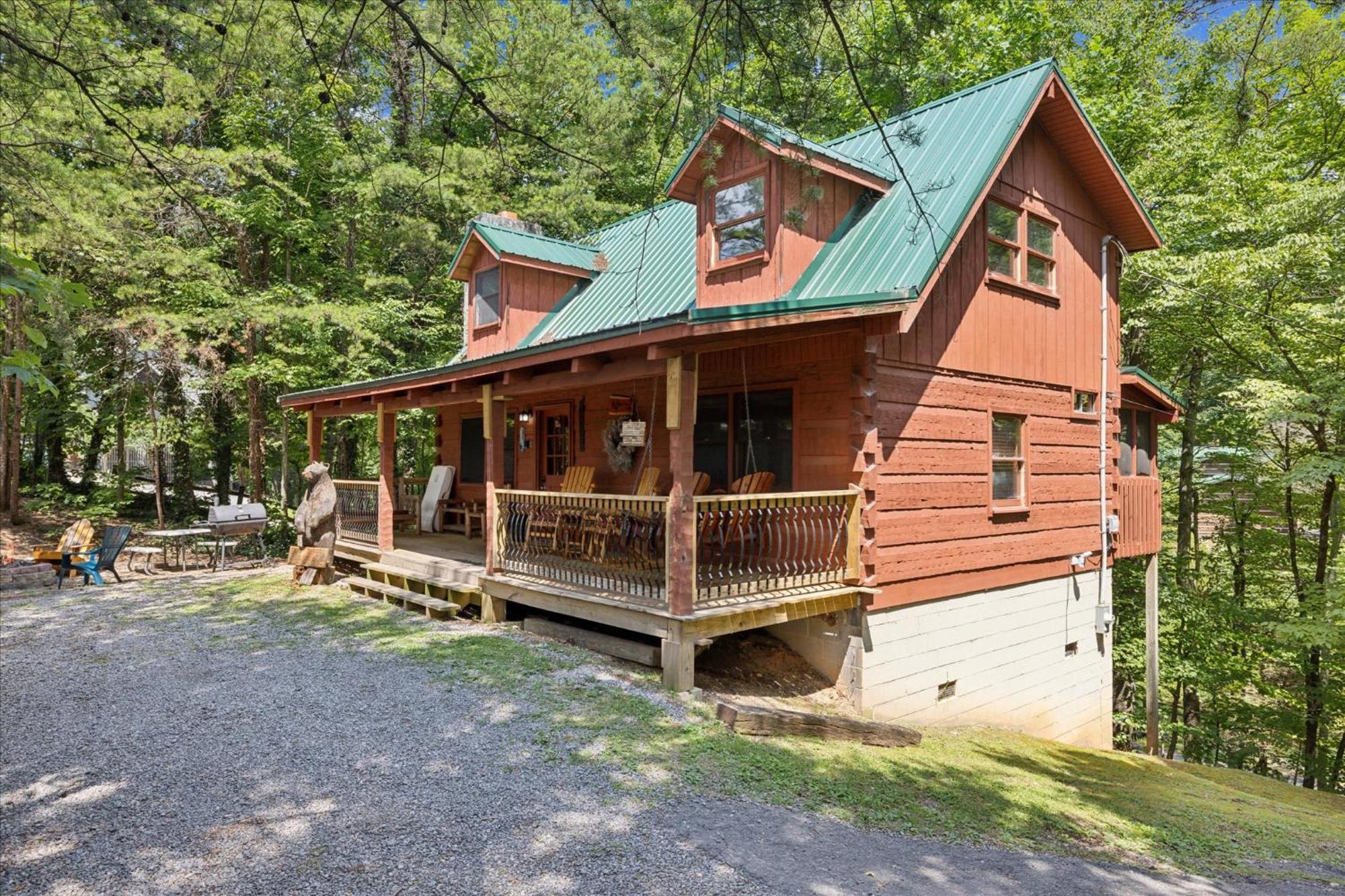 Holiday home A Charming Cabin, Pool, Firepit, Hot Tub-jacuzzi *
